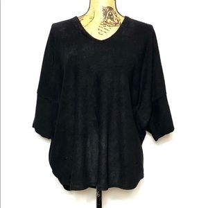 Natori Black Fuzzy Dolman Sleeve Lounge Top S